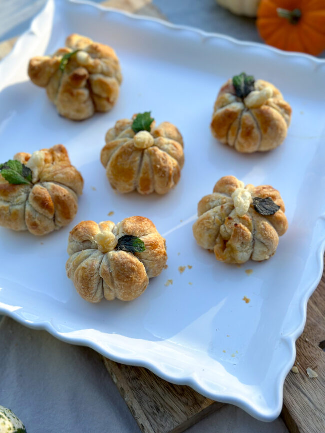 mini brie pumpkin bites