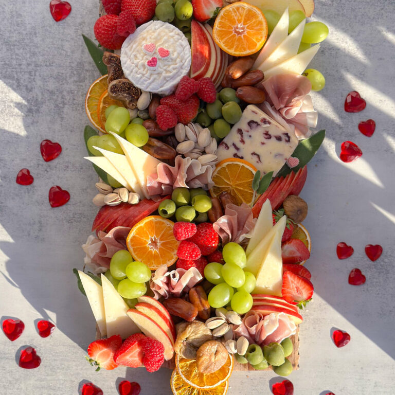 valentines day charcuterie board